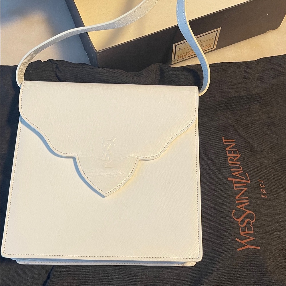 🔥Sale Yves Saint Laurent white Leather Shoulder Bag